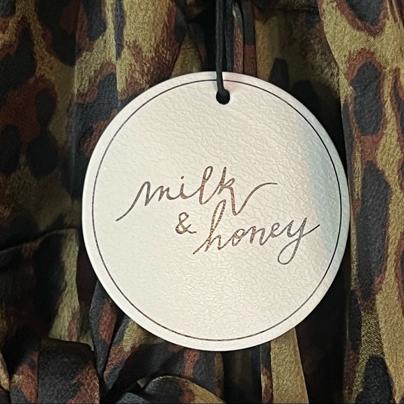 Milk & Honey Women's Leopard Print Tie Waist Romper - Various Sizes - Picture 6 of 6